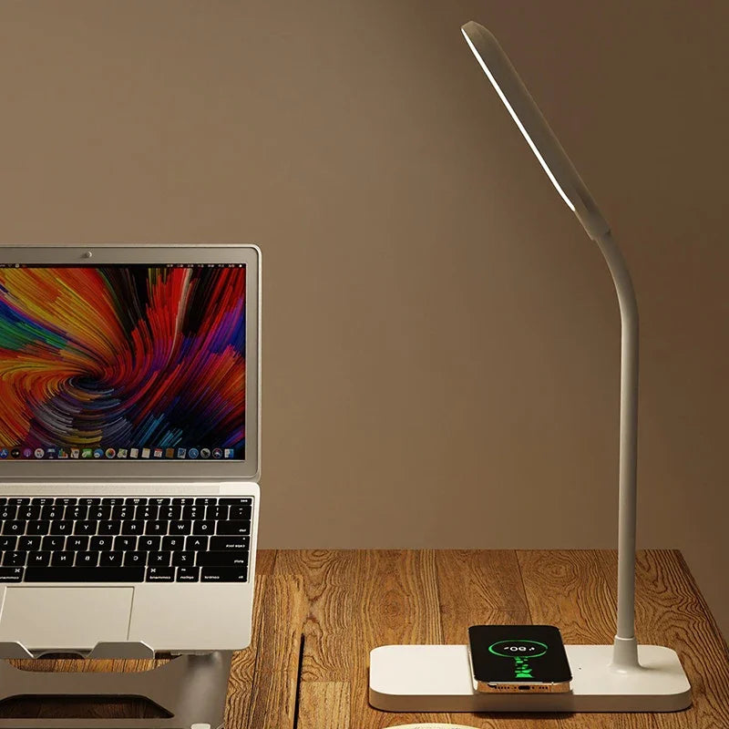 Luminária de Mesa LED com Carregador Sem Fio